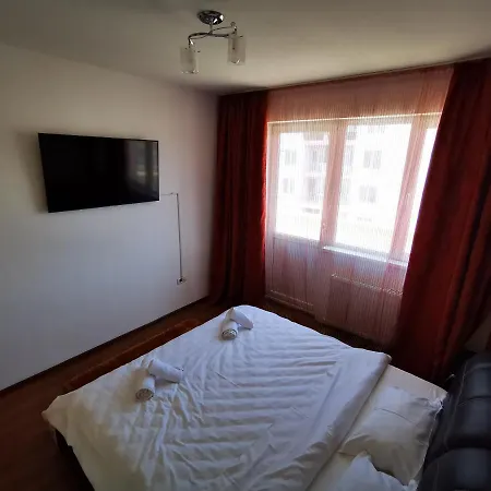 Imperial Penthouse Summerland Mamaia