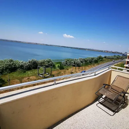 Lägenhet Imperial Penthouse Summerland *